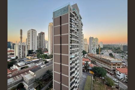 Apartamento à venda com 125m², 3 quartos e 2 vagasVista  Varanda da Sala 