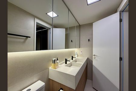 Apartamento à venda com 125m², 3 quartos e 2 vagasBanheiro Suíte 2