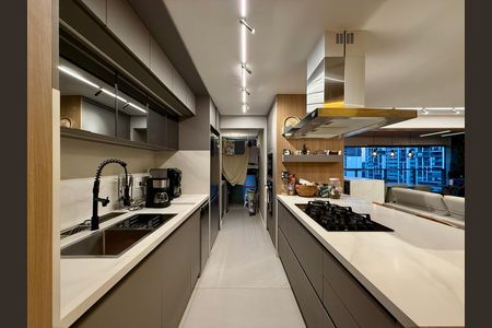 Apartamento à venda com 125m², 3 quartos e 2 vagasCozinha