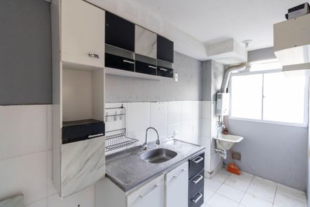 Apartamento para alugar com 45m², 2 quartos e sem vagaCozinha e Área de Serviço
