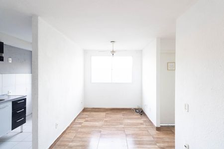 Sala de apartamento para alugar com 2 quartos, 45m² em Campo Grande, Rio de Janeiro