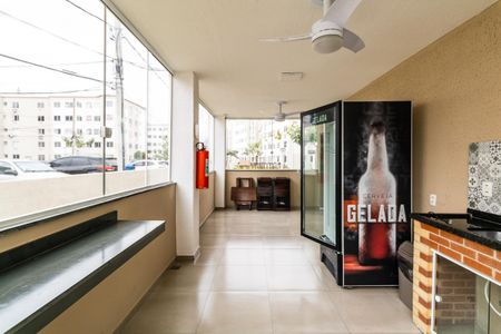 Apartamento para alugar com 45m², 2 quartos e sem vagaÁrea comum - Salão de festas