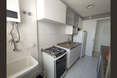 Apartamento para alugar com 71m², 2 quartos e 2 vagas Apartamento para alugar com 71m², 2 quartos e 2 vagasCozinha