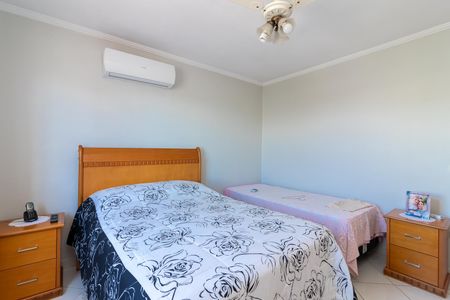 Quarto 1 de casa à venda com 3 quartos, 150m² em Vila Diva, São Paulo