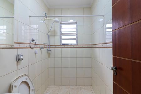 Casa à venda com 150m², 3 quartos e 2 vagasBanheiro 2