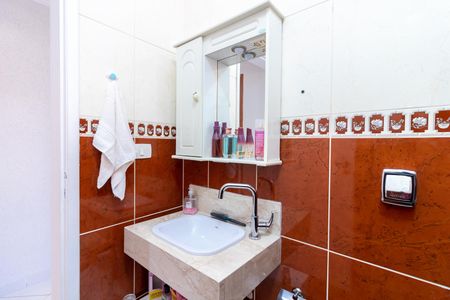 Casa à venda com 150m², 3 quartos e 2 vagasBanheiro 1