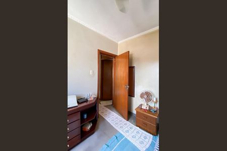 Casa à venda com 230m², 4 quartos e 2 vagasQuarto 4