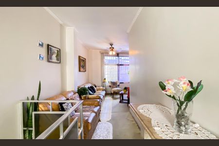 Sala  de casa à venda com 4 quartos, 230m² em Jardim Danfer, São Paulo