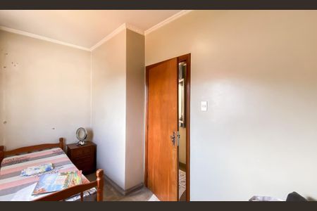 Casa à venda com 230m², 4 quartos e 2 vagasQuarto 2