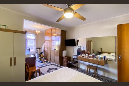 Casa à venda com 230m², 4 quartos e 2 vagasQuarto 1