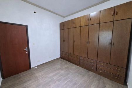 Quarto 1 de casa para alugar com 3 quartos, 120m² em Vila Santa Edwiges, Osasco
