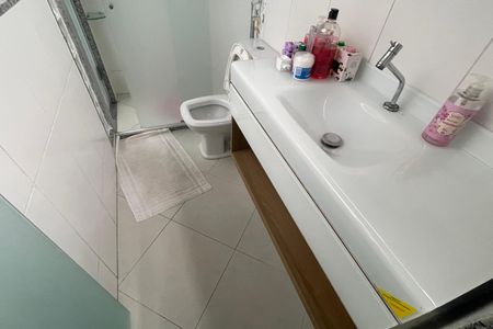 Apartamento para alugar com 60m², 2 quartos e 1 vagaBanheiro 2