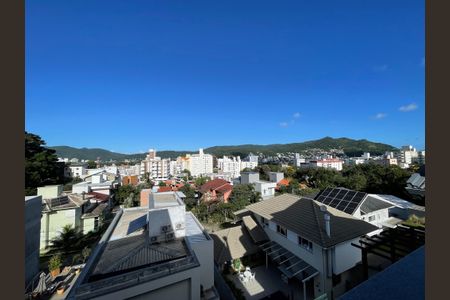 Casa de condomínio para alugar com 259m², 5 quartos e 4 vagasVista