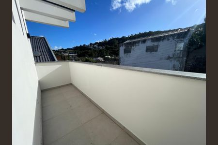 Casa de condomínio para alugar com 259m², 5 quartos e 4 vagasVaranda