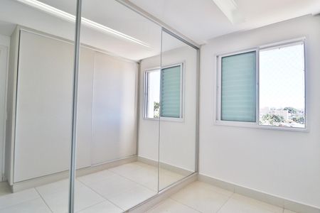 Apartamento para alugar com 85m², 3 quartos e 2 vagasQuarto 2