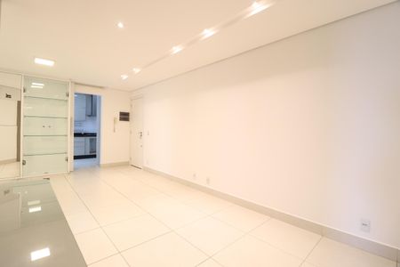 Sala de apartamento para alugar com 3 quartos, 85m² em Tibery, Uberlândia