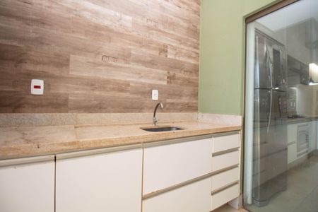 Casa de condomínio para alugar com 700m², 3 quartos e 4 vagasChurrasqueira