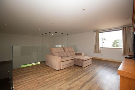 Sala 2 de casa de condomínio para alugar com 3 quartos, 700m² em Estância Quintas da Alvorada, Brasília