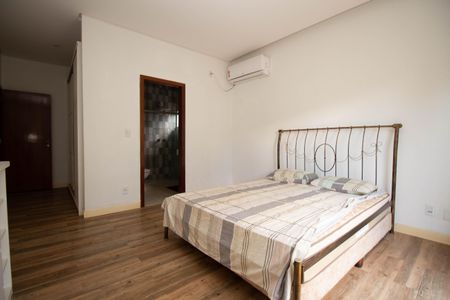 Casa de condomínio para alugar com 700m², 3 quartos e 4 vagasSuíte 3