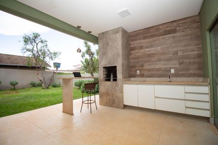 Casa de condomínio para alugar com 700m², 3 quartos e 4 vagasChurrasqueira