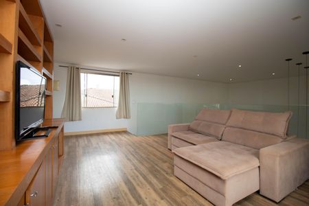 Casa de condomínio para alugar com 700m², 3 quartos e 4 vagasSala 2