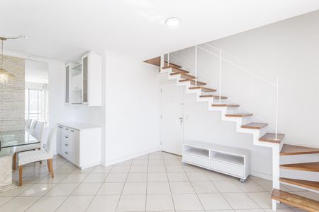 Sala de apartamento para alugar com 2 quartos, 73m² em Moema, São Paulo