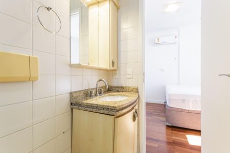 Apartamento para alugar com 73m², 2 quartos e 2 vagasBanheiro da Suíte 2