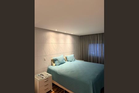 Apartamento à venda com 204m², 4 quartos e 3 vagas Apartamento à venda com 204m², 4 quartos e 3 vagasQuarto