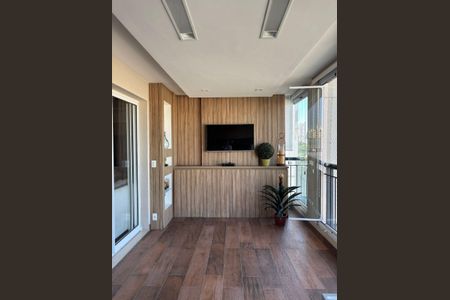 Apartamento à venda com 204m², 4 quartos e 3 vagas Apartamento à venda com 204m², 4 quartos e 3 vagasVaranda