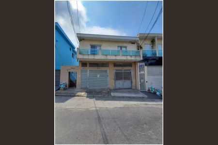 Casa à venda com 300m², 4 quartos e 4 vagasFachada 
