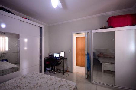Casa à venda com 300m², 4 quartos e 4 vagasQuarto 1 