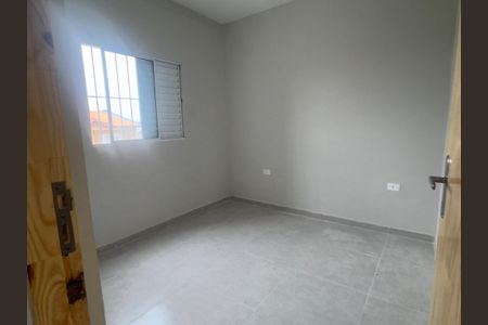 Quarto 2 de apartamento para alugar com 2 quartos, 50m² em Jardim Eledy, São Paulo