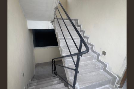 Apartamento para alugar com 50m², 2 quartos e 1 vagaEscada 