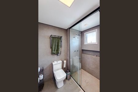 Apartamento à venda com 192m², 3 quartos e 3 vagasBanheiro da Suíte 1