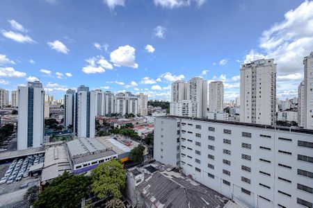 Apartamento à venda com 192m², 3 quartos e 3 vagasVista da Suíte 2
