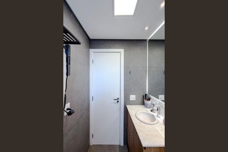 Apartamento à venda com 192m², 3 quartos e 3 vagasBanheiro da Suíte 2