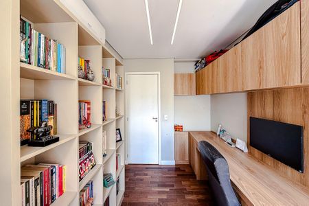 Apartamento à venda com 192m², 3 quartos e 3 vagasEscritório