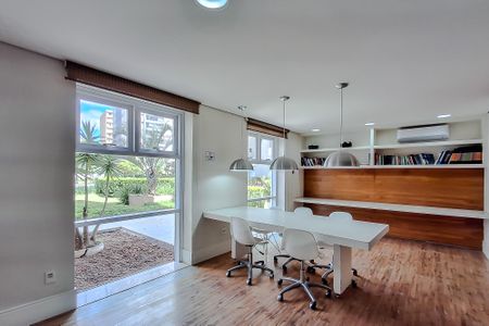 Apartamento à venda com 192m², 3 quartos e 3 vagasÁrea comum