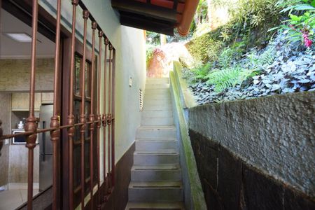 Casa de condomínio à venda com 530m², 3 quartos e 2 vagasCorredor Externo