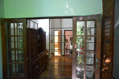 Casa de condomínio à venda com 530m², 3 quartos e 2 vagasVaranda Escritório