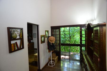 Casa de condomínio à venda com 530m², 3 quartos e 2 vagasHall dos Quartos