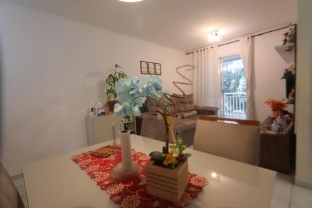 Apartamento à venda com 75m², 3 quartos e 1 vagaSala