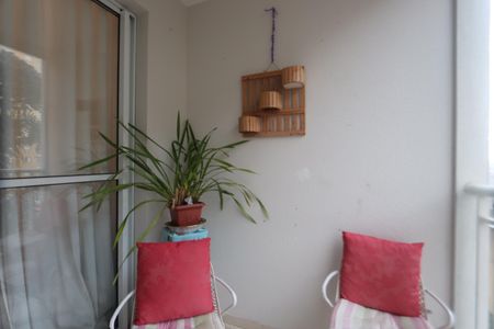 Apartamento à venda com 75m², 3 quartos e 1 vagaVaranda