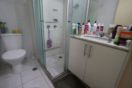 Apartamento à venda com 75m², 3 quartos e 1 vagaBanheiro Social