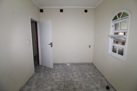 Casa para alugar com 58m², 2 quartos e 1 vagaQuarto 2