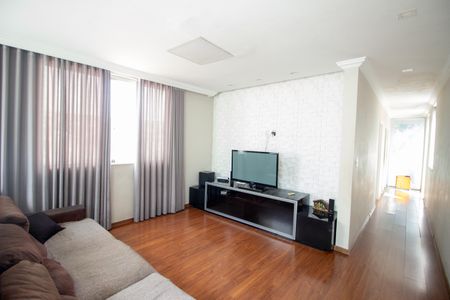 Casa à venda com 370m², 4 quartos e 4 vagasSala de Jantar