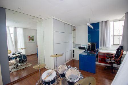 Casa à venda com 370m², 4 quartos e 4 vagasQuarto 1