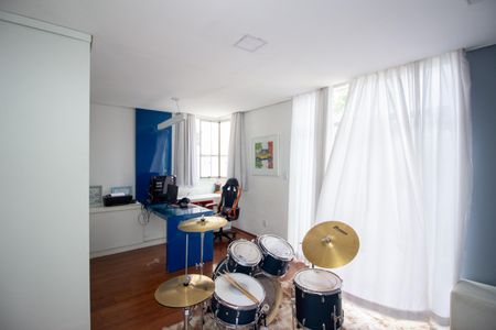 Casa à venda com 370m², 4 quartos e 4 vagasQuarto 1