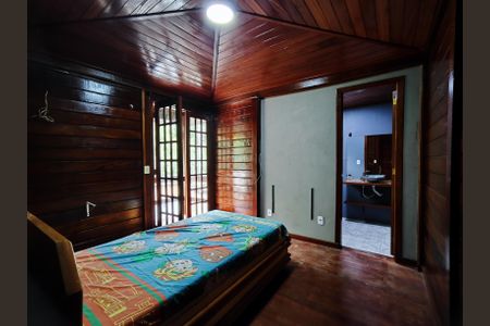 Casa para alugar com 230m², 3 quartos e 2 vagasSuíte 2