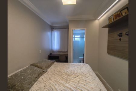 Apartamento à venda com 71m², 3 quartos e 2 vagasQuarto